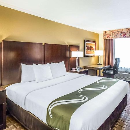 Quality Inn & Suites Abilene Bagian luar foto