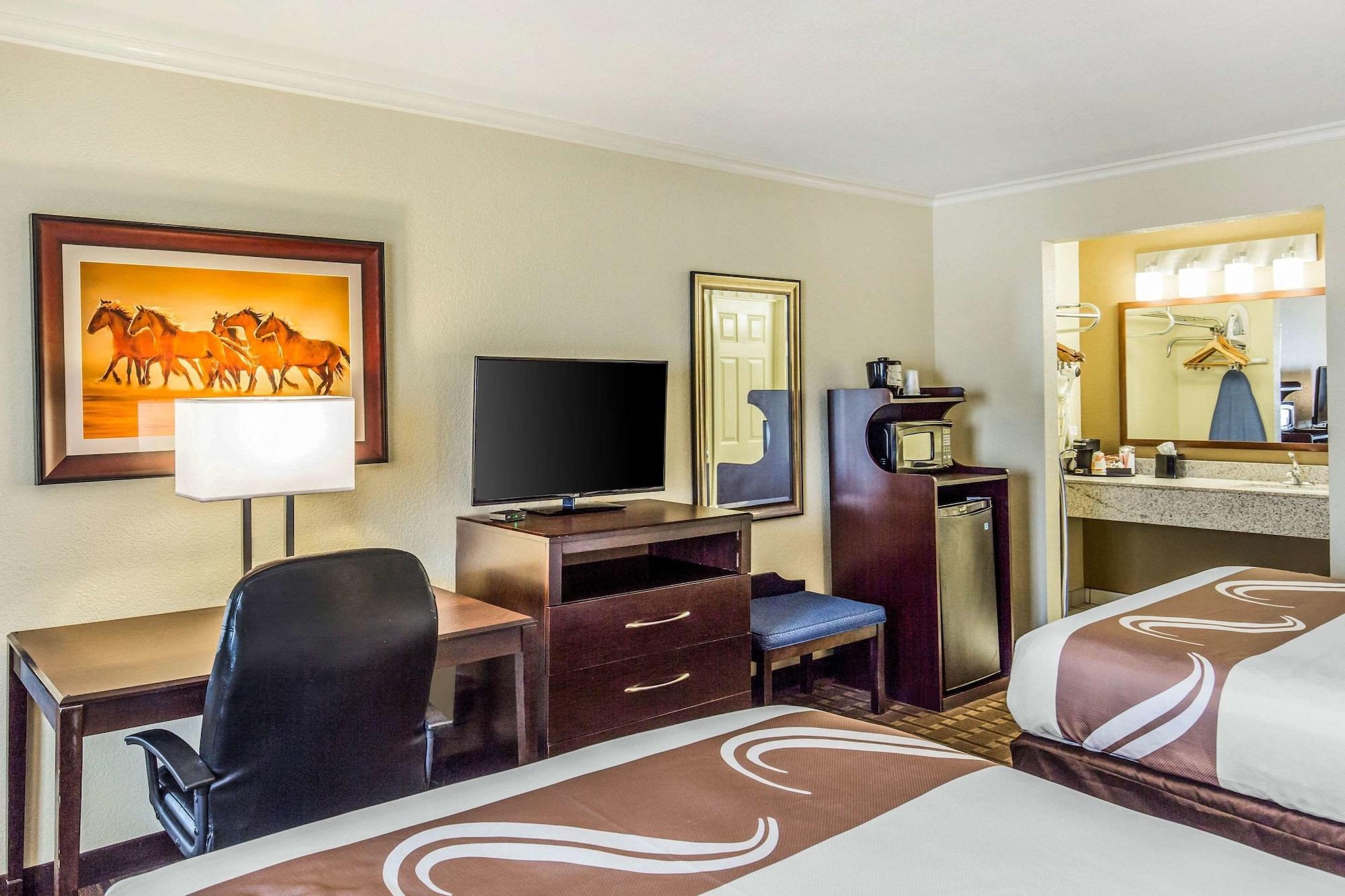 Quality Inn & Suites Abilene Bagian luar foto