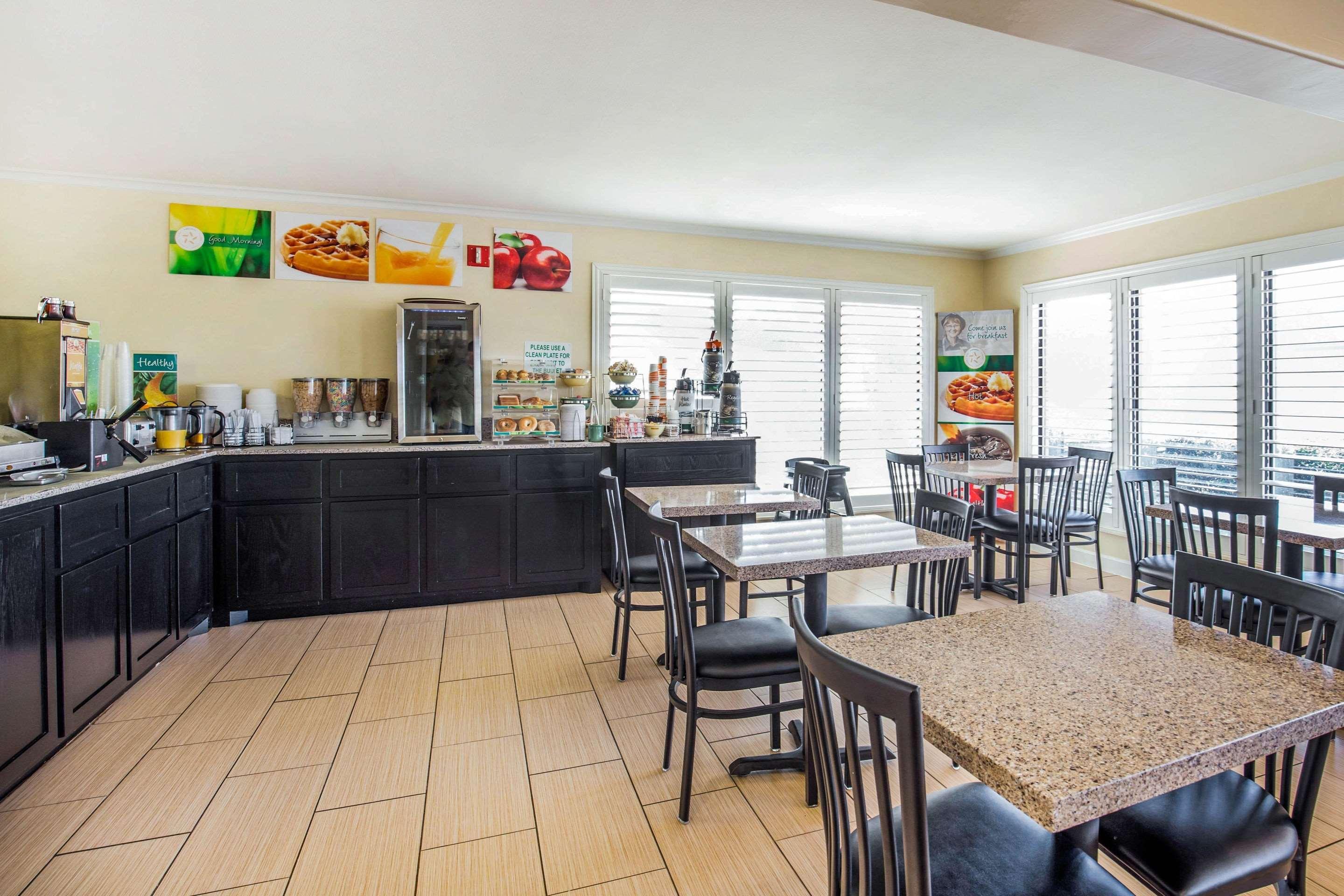 Quality Inn & Suites Abilene Bagian luar foto