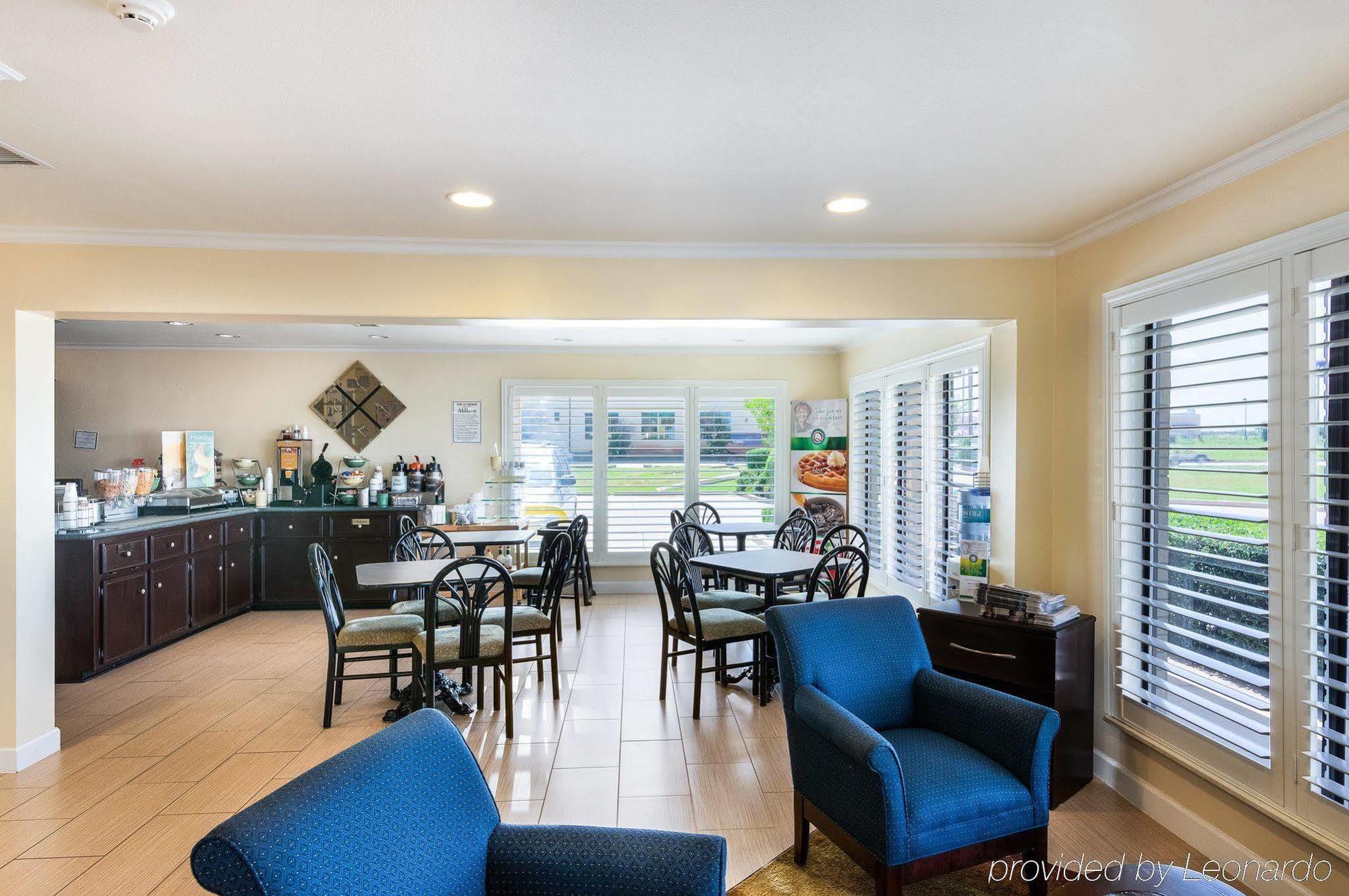 Quality Inn & Suites Abilene Bagian luar foto
