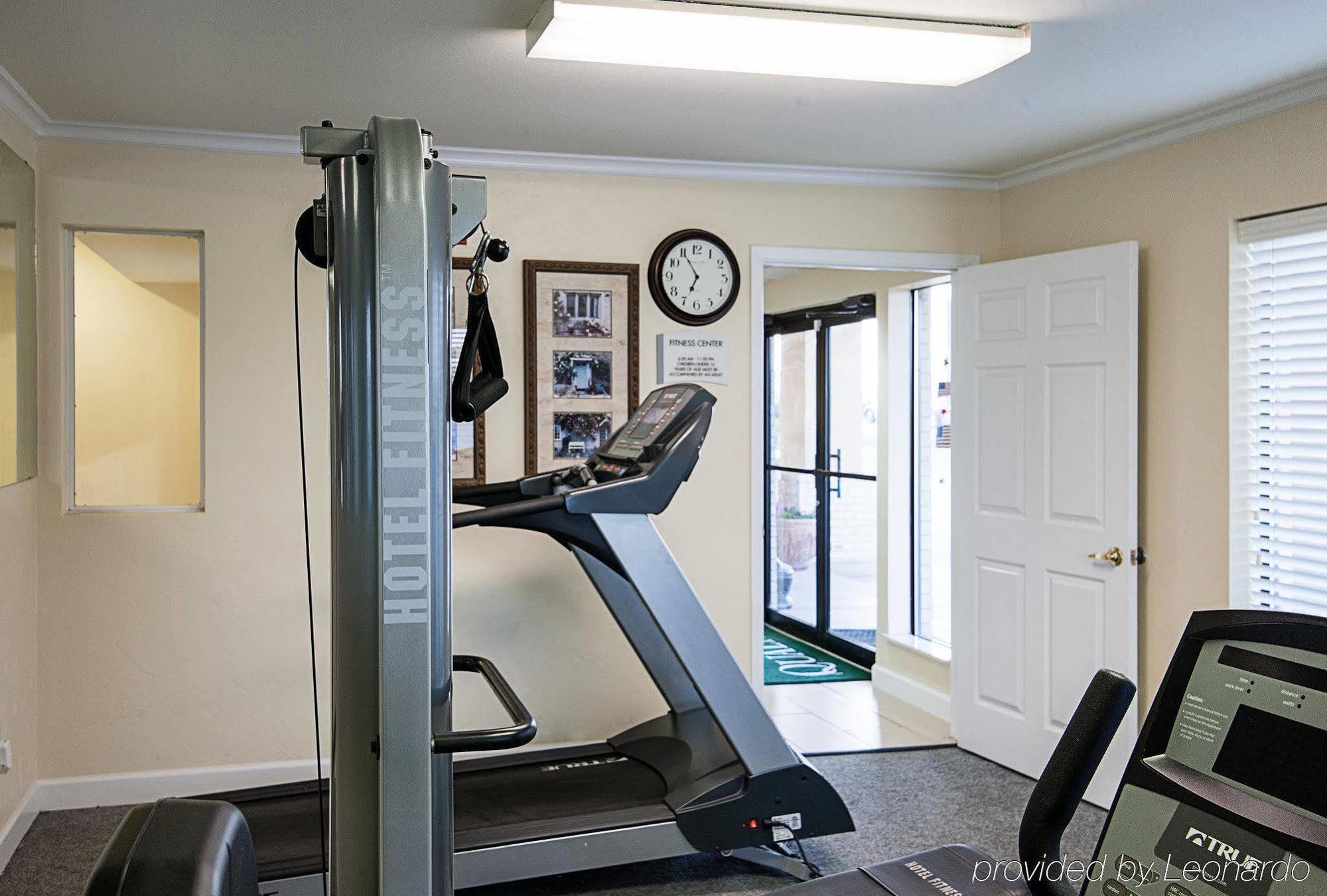 Quality Inn & Suites Abilene Bagian luar foto