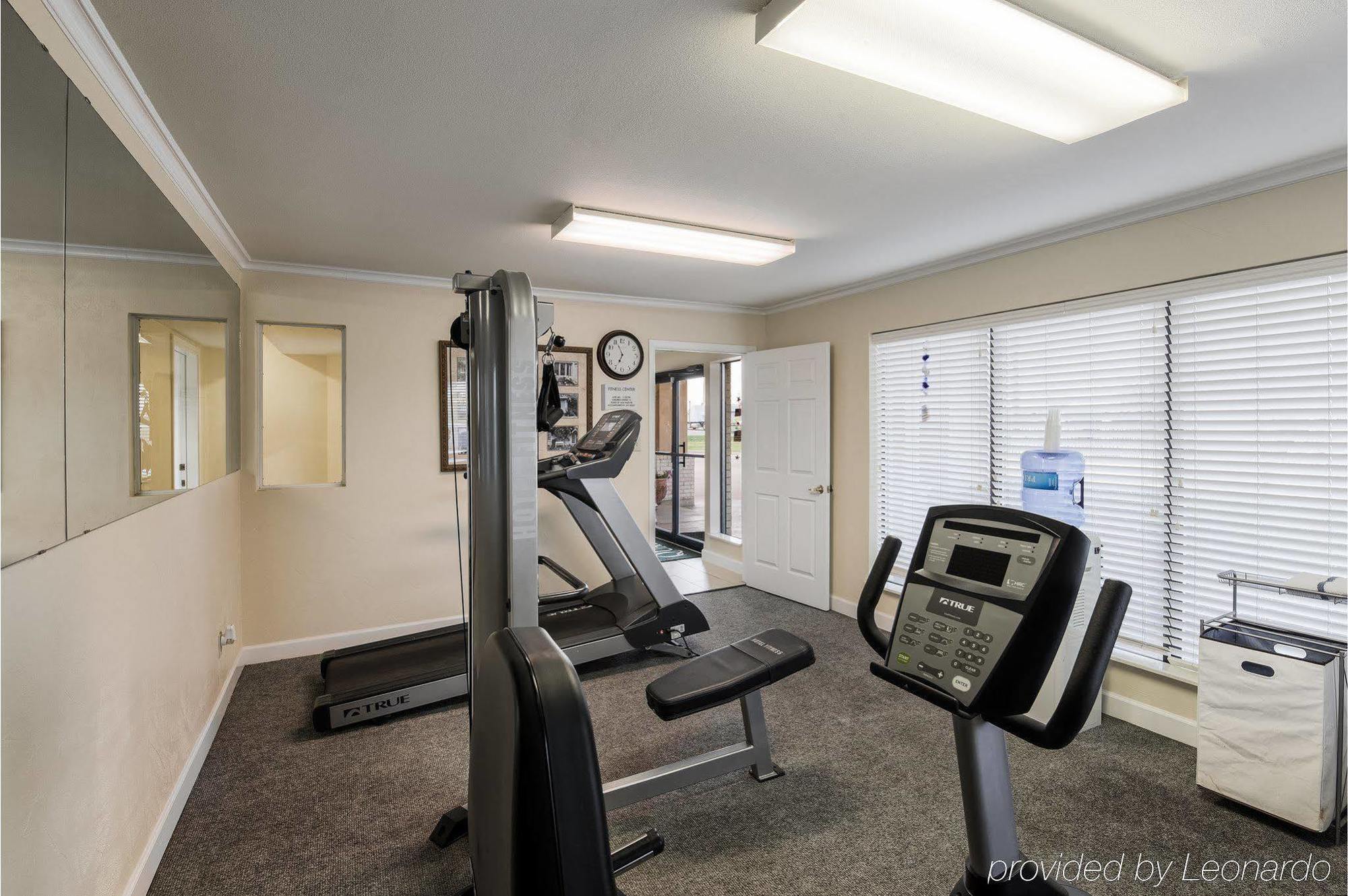 Quality Inn & Suites Abilene Bagian luar foto